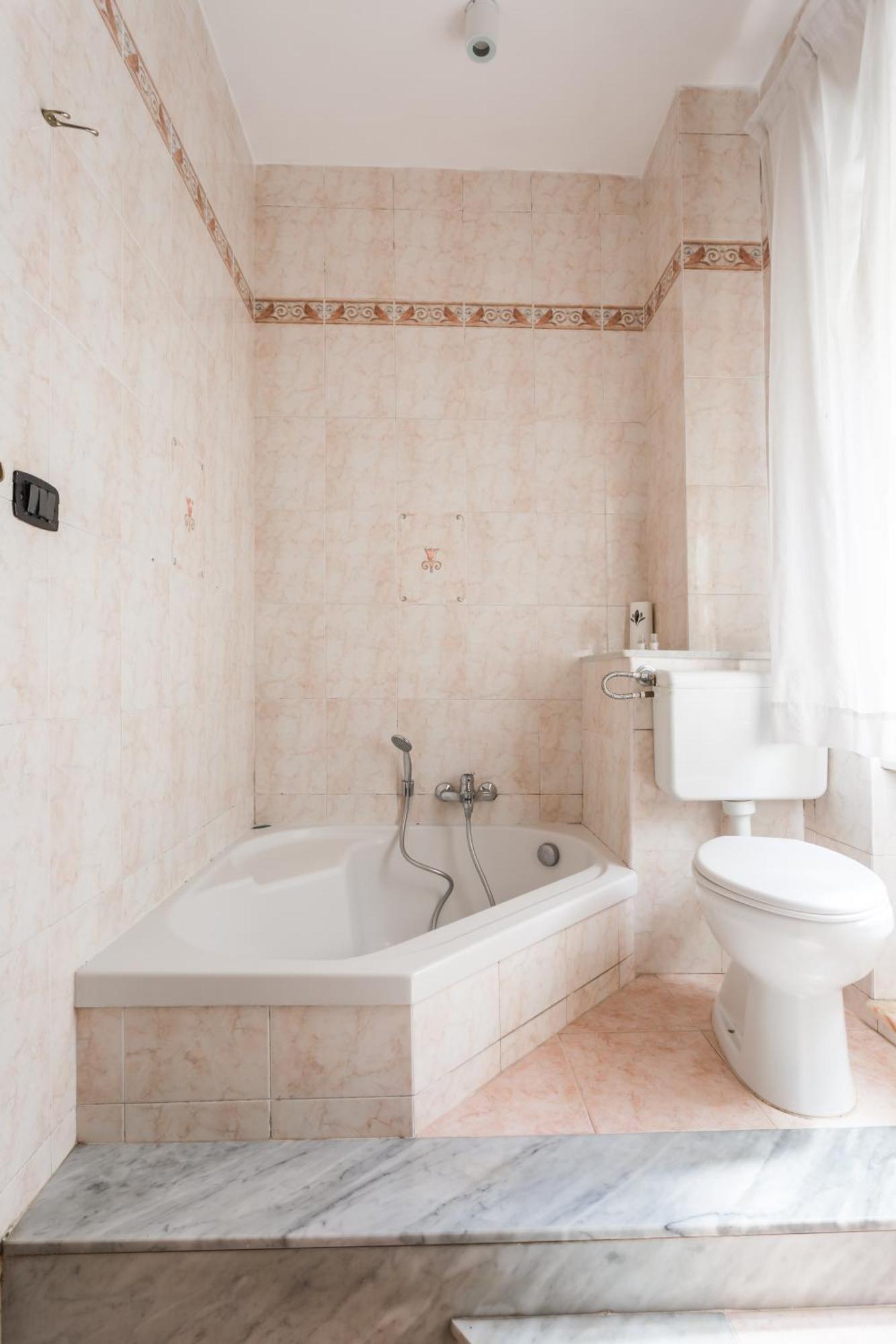 Napoli Fly Guest House 290 Екстер'єр фото