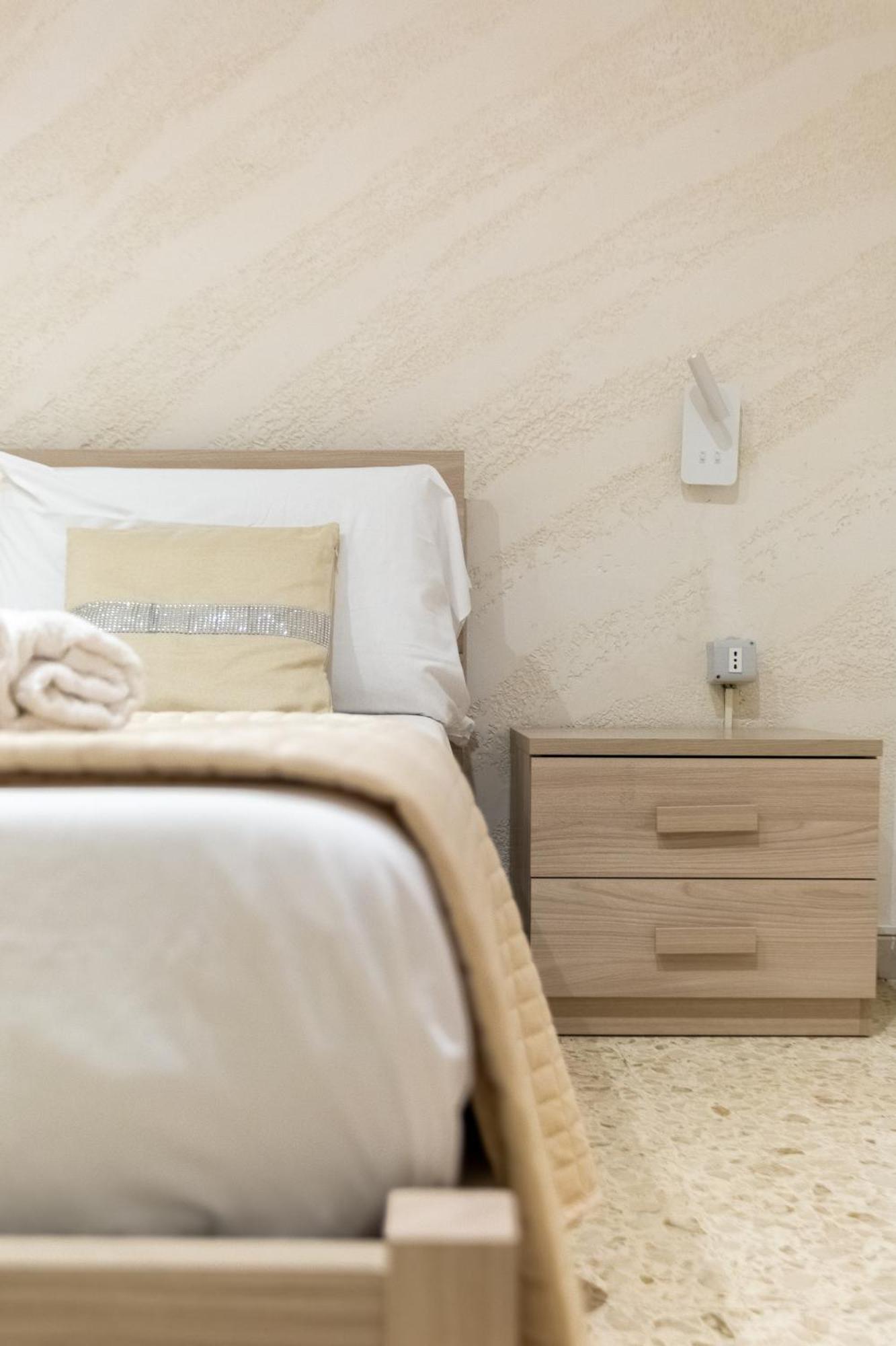 Napoli Fly Guest House 290 Екстер'єр фото
