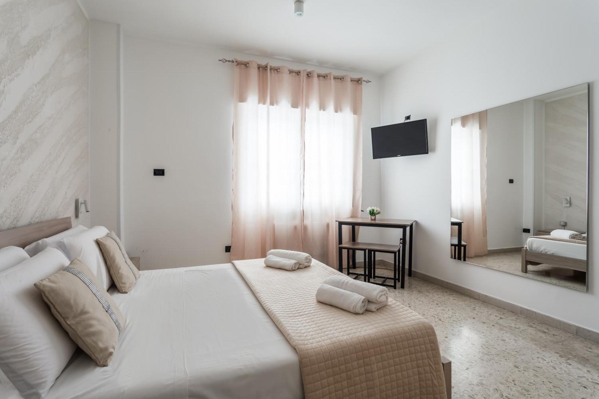 Napoli Fly Guest House 290 Екстер'єр фото