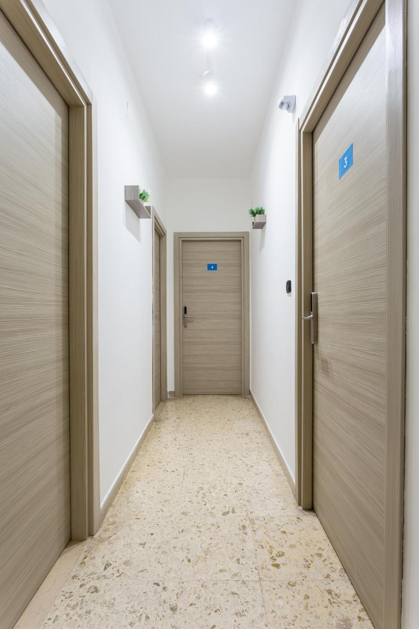Napoli Fly Guest House 290 Екстер'єр фото